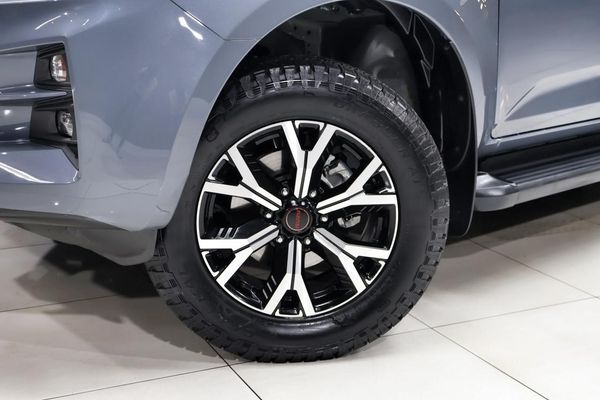 2026-Isuzu-D-Max-19-DDI-HR-X-Rider-Auto-Double-Cab image:23