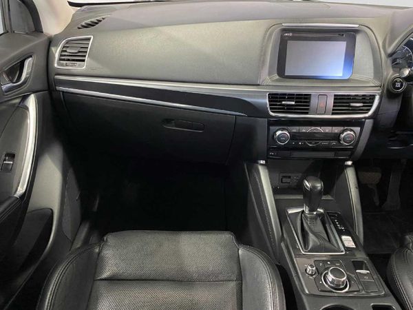 2016-Mazda-CX-5-25-Individual-Auto image:14