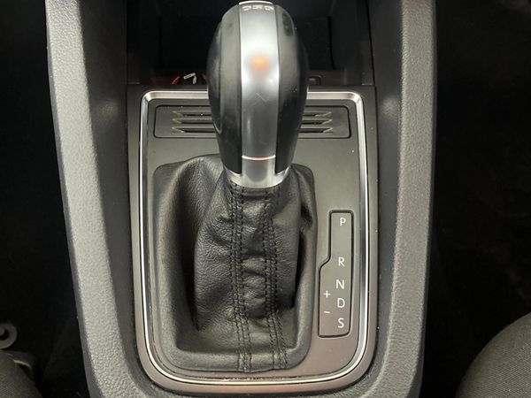 2017-Volkswagen-Jetta-GP-16-TDI-Comfortline-Auto image:10
