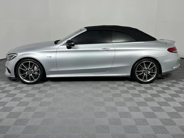 2017-Mercedes-AMG-C-Class-C43-AMG-Cabriolet image:17