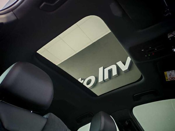 2025-Audi-Q3-Sportback-20-TFSI-quattro-Auto-S-Line-40-TFSI image:10