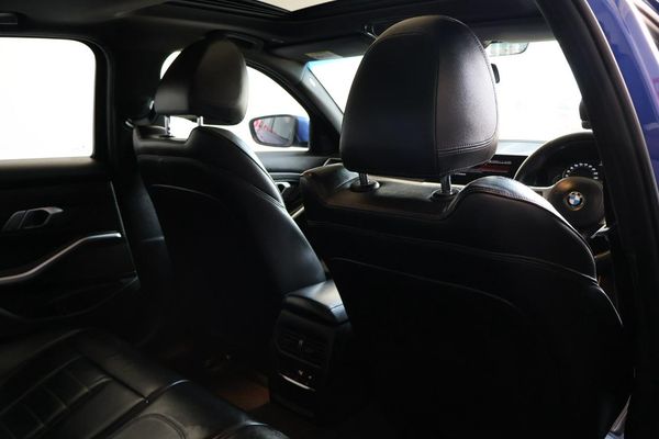 2021-BMW-3-Series-320i-M-Sport image:11