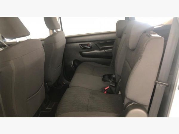 2025-Suzuki-Ertiga-15-GL image:6