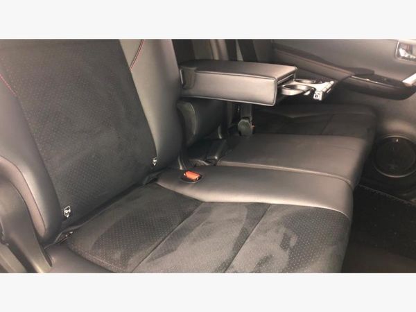 2026-Toyota-Fortuner-28GD-6-4x4-GR-S-Auto image:10