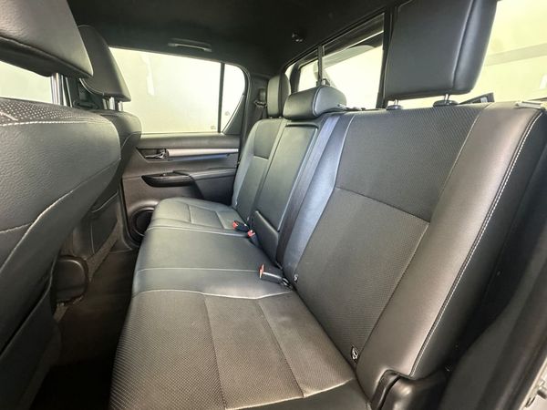 2024-Toyota-Hilux-28-GD-6-Raised-Body-Legend-Auto-Double-Cab image:23