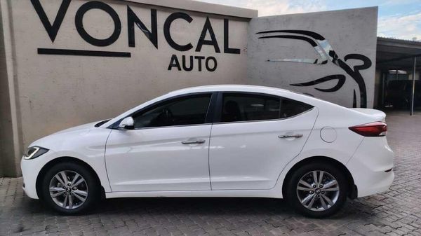 2018-Hyundai-Elantra-16-Executive-Auto image:2