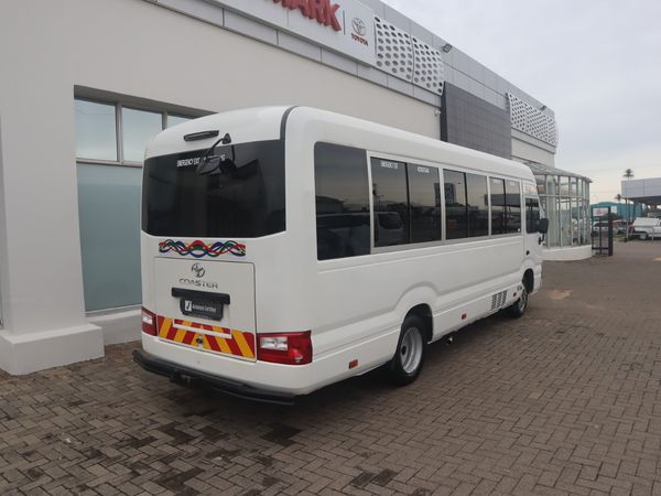 2022-Toyota-Coaster-40D-23-Seater-BS image:3