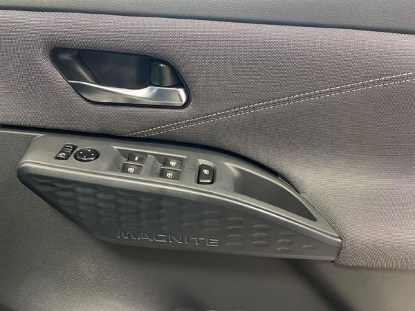 2026-Nissan-Magnite-10T-Acenta-Auto image:16