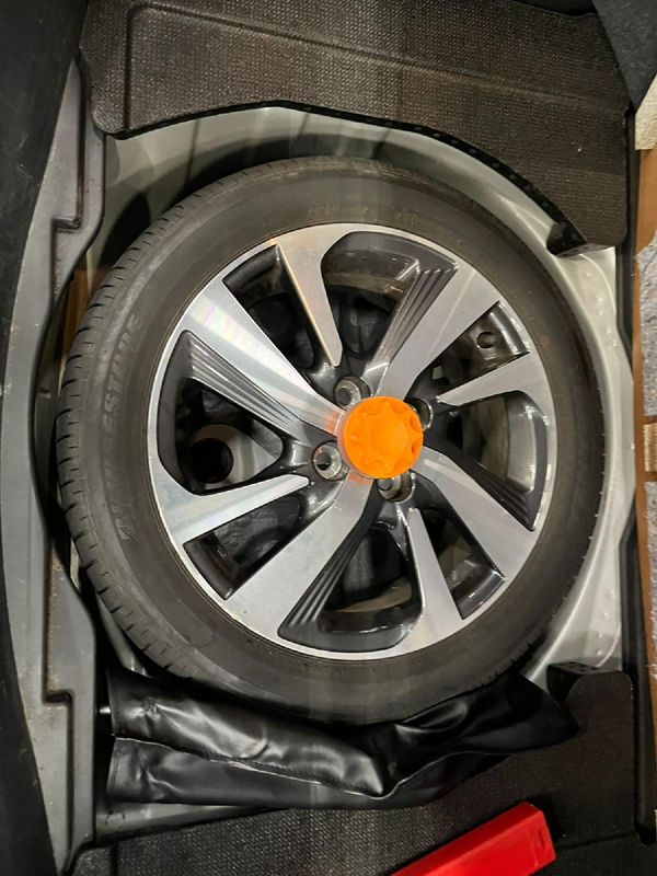 2020-Toyota-Yaris-15-XS-Auto-5-dr image:13
