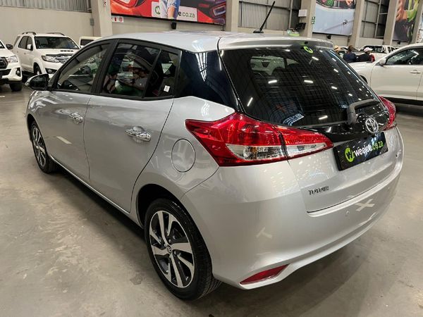 2020-Toyota-Yaris-15-XS-Auto-5-dr image:4