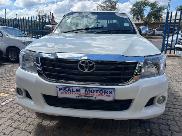2008-Toyota-Hilux-20-VVTi-Single-Cab image:2
