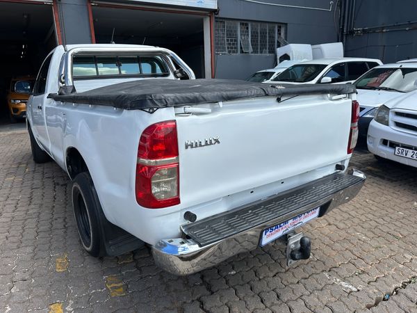 2008-Toyota-Hilux-20-VVTi-Single-Cab image:4
