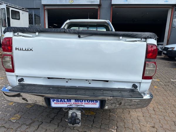2008-Toyota-Hilux-20-VVTi-Single-Cab image:8
