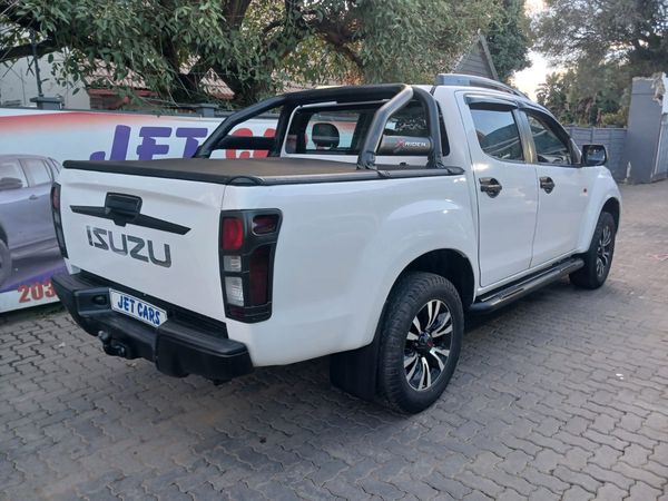 2019-Isuzu-KB-250-D-Teq-HO-X-Rider-Double-Cab image:7