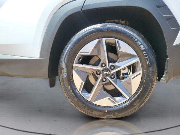 2026-Hyundai-Tucson-20-Premium-Auto image:9