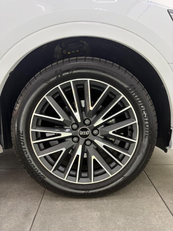 2025-Audi-Q3-Black-Edition-Auto-35-TFSI image:9