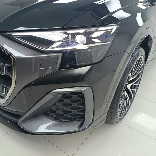 2026-Audi-Q8-45-TDI-quattro-Auto-Platinum-Edition image:1