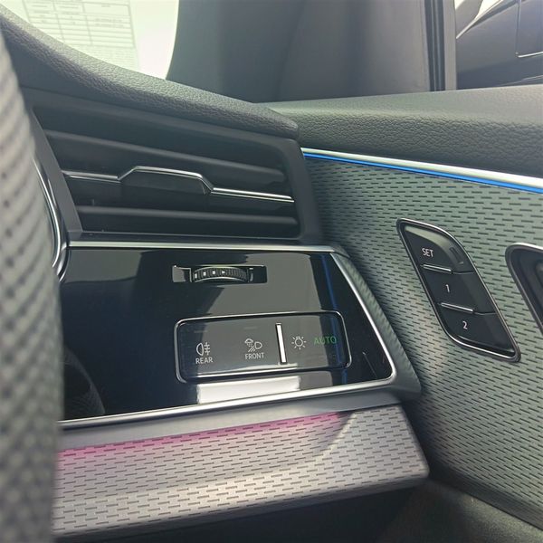2026-Audi-Q8-45-TDI-quattro-Auto-Platinum-Edition image:44