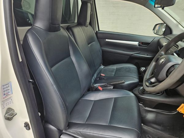 2020-Toyota-Hilux-24-GD-Single-Cab image:7