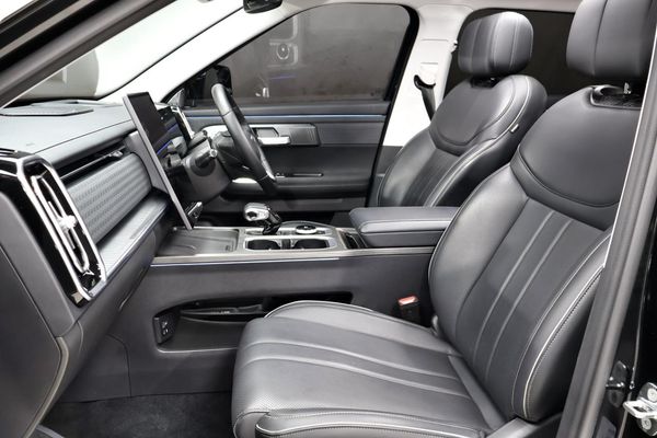 2024-Jaecoo-J7-16T-Inferno-AWD image:14