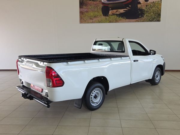 2025-Toyota-Hilux-Toyota-Hilux-Single-Cab-SC-20-VVTi-S-AC-5MT image:3