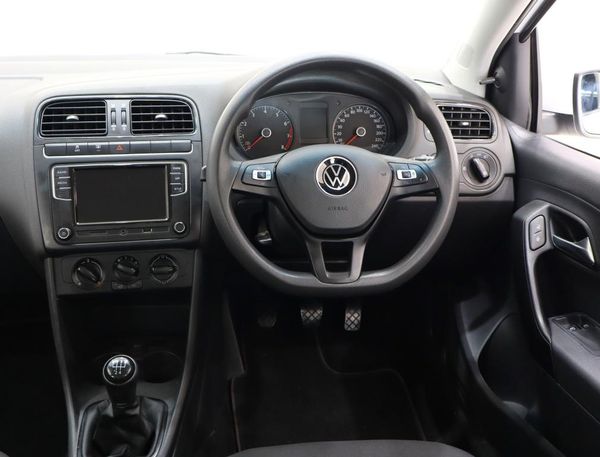 2024-Volkswagen-Polo-Vivo-14-Comfortline-5-dr image:11