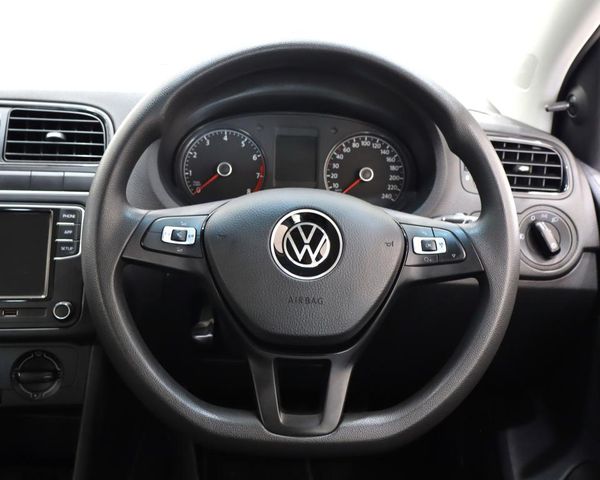 2024-Volkswagen-Polo-Vivo-14-Comfortline-5-dr image:13