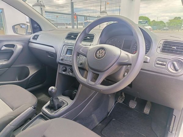 2018-Volkswagen-Polo-GP-14-Trendline image:8