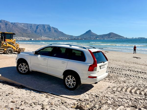 2013-Volvo-XC90-D5-Auto-AWD image:11