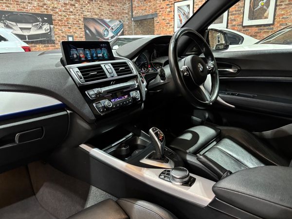 2018-BMW-2-Series-M240i-Coupe-Auto image:9
