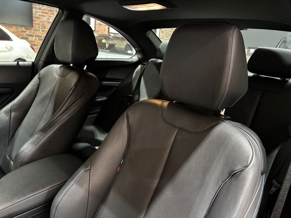 2018-BMW-2-Series-M240i-Coupe-Auto image:12