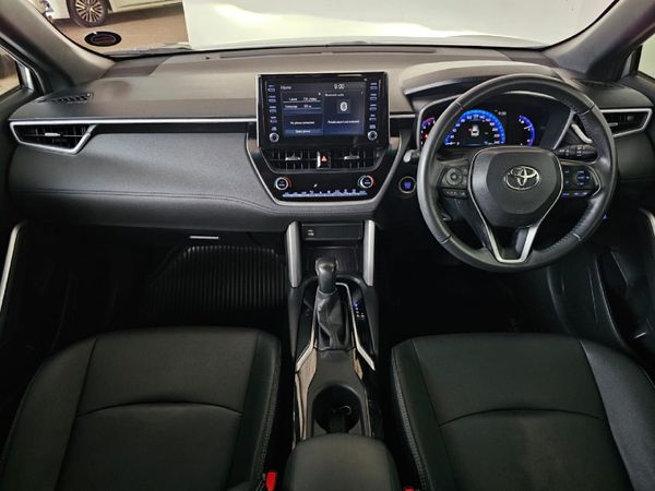 2024-Toyota-Corolla-Cross-18-XR image:13