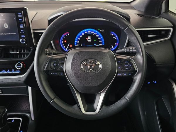 2024-Toyota-Corolla-Cross-18-XR image:18