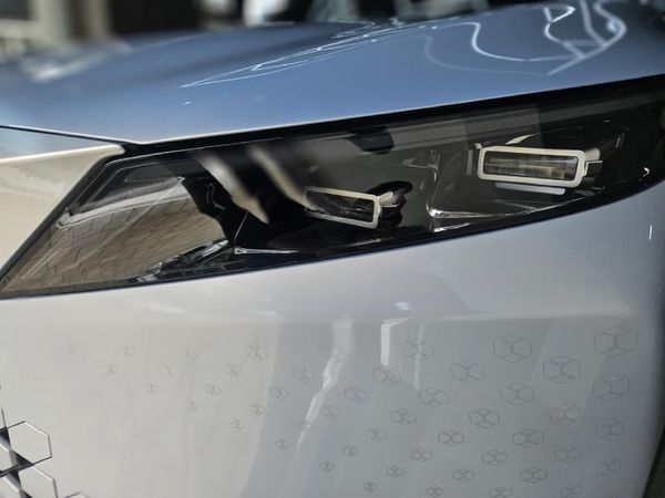 2026-Omoda-C7-15T-SHS-DHT-Phev image:17