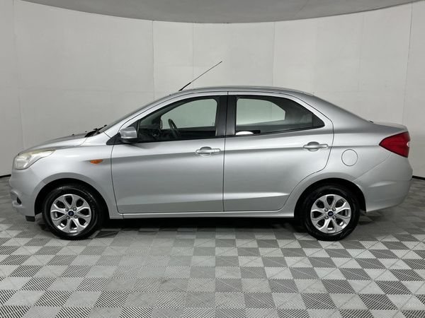 2016-Ford-Figo-15-Titanium-Auto image:16
