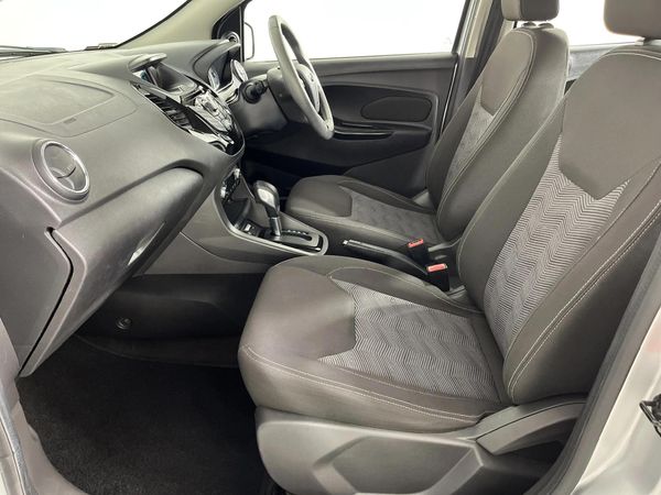 2016-Ford-Figo-15-Titanium-Auto image:5