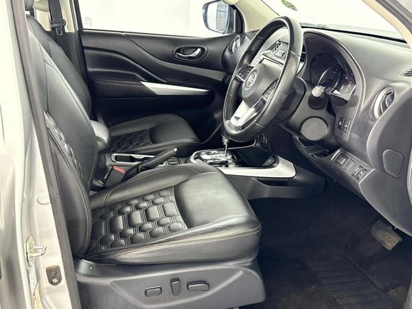 2022-Nissan-Navara-25-DDTi-LE-Plus-4X4-Auto-Double-Cab image:9
