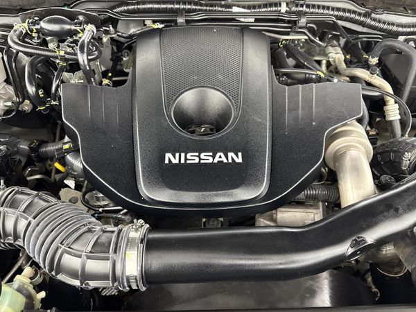 2022-Nissan-Navara-25-DDTi-LE-Plus-4X4-Auto-Double-Cab image:12