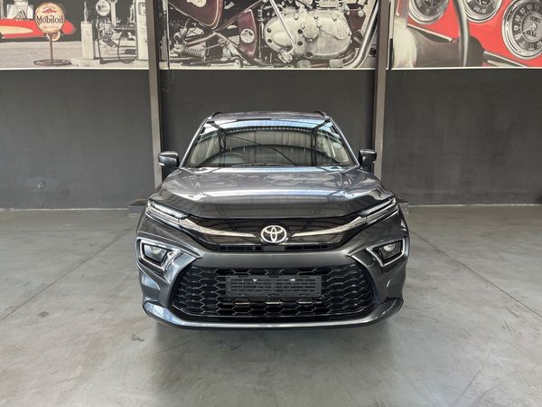 2023-Toyota-Urban-Cruiser-15-XR image:3