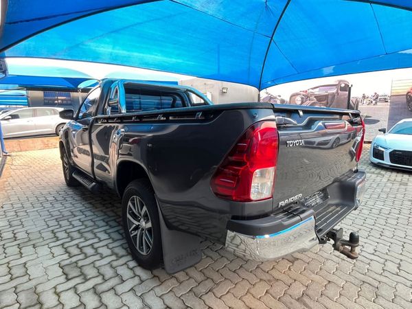 2017-Toyota-Hilux-24-GD-6-SRX-4x4-Single-Cab image:4