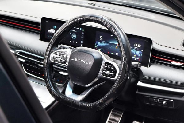 2025-Jetour-X70-Plus-15T-Deluxe image:10