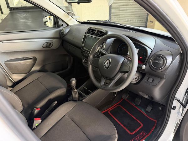 2026-Renault-Kwid-10-Expression image:15