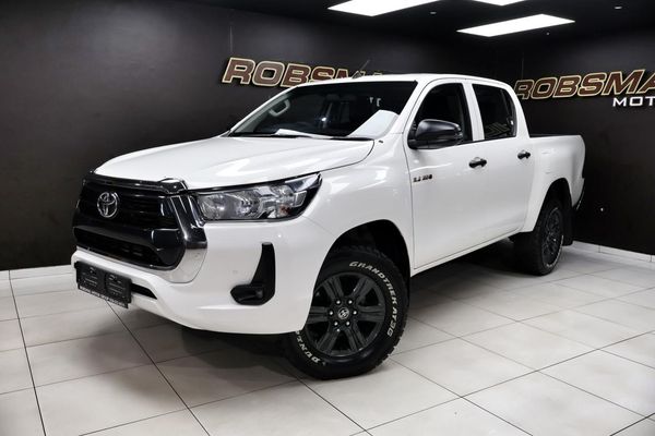 2023-Toyota-Hilux-24-GD-6-Raider-4x4-Double-Cab image:24