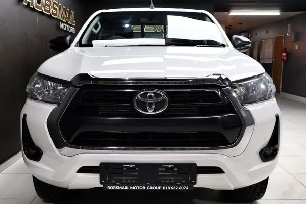 2023-Toyota-Hilux-24-GD-6-Raider-4x4-Double-Cab image:26