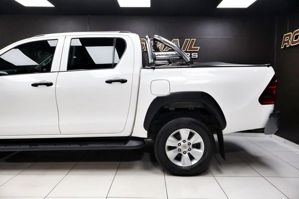 2019-Toyota-Hilux-24-GD-6-Raised-Body-SRX-Auto-Double-Cab image:4