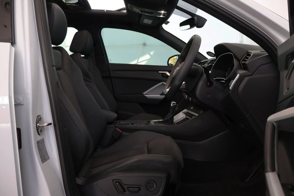 2026-Audi-Q3-Sportback-Black-Edition-35-TFSI image:15