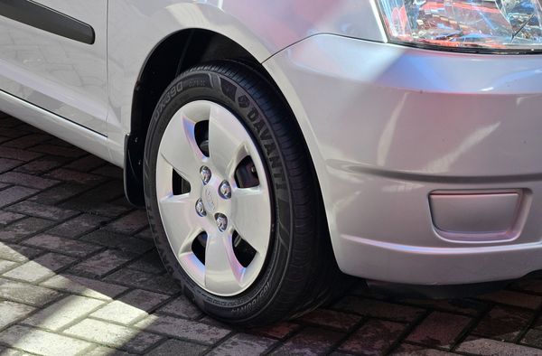 2007-Kia-Picanto-11-LX image:9