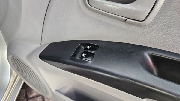 2007-Kia-Picanto-11-LX image:23