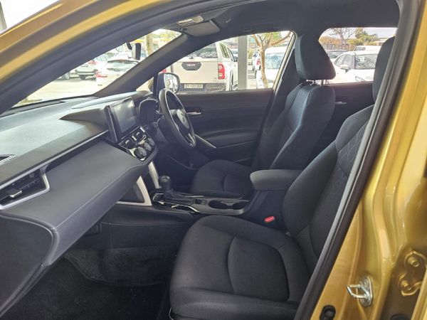 2026-Toyota-Corolla-Cross-18-XI image:4