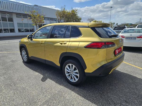 2026-Toyota-Corolla-Cross-18-XI image:8